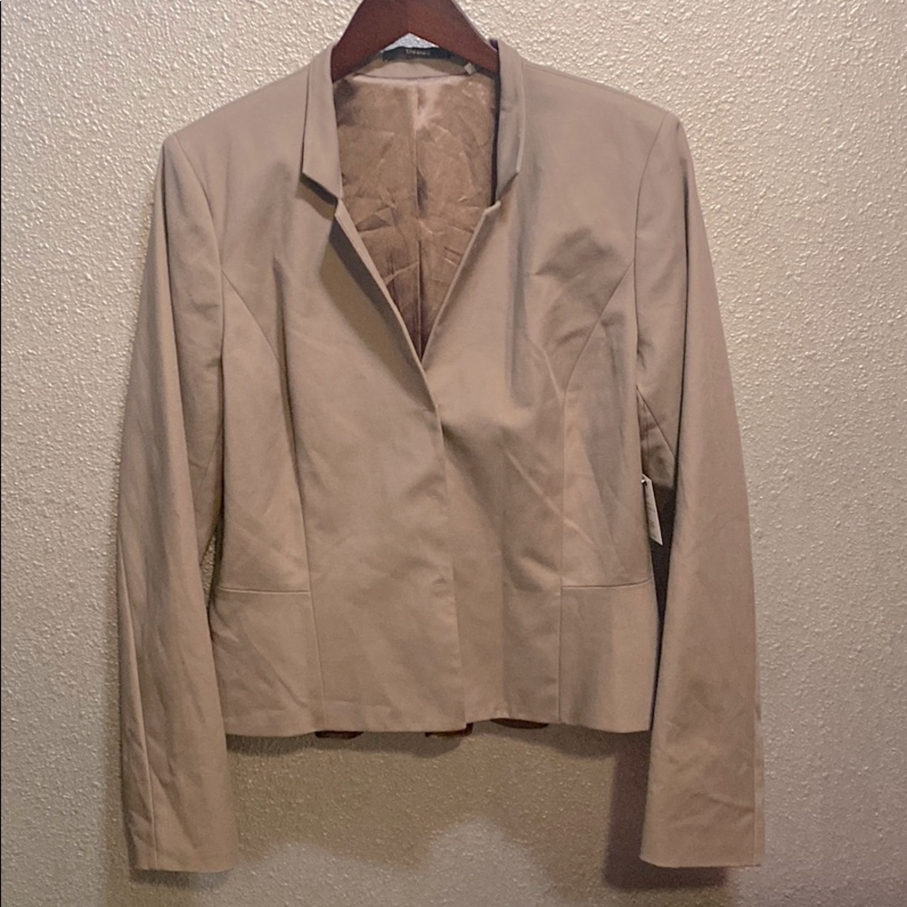 Tahari size 14 Taupe NWT!